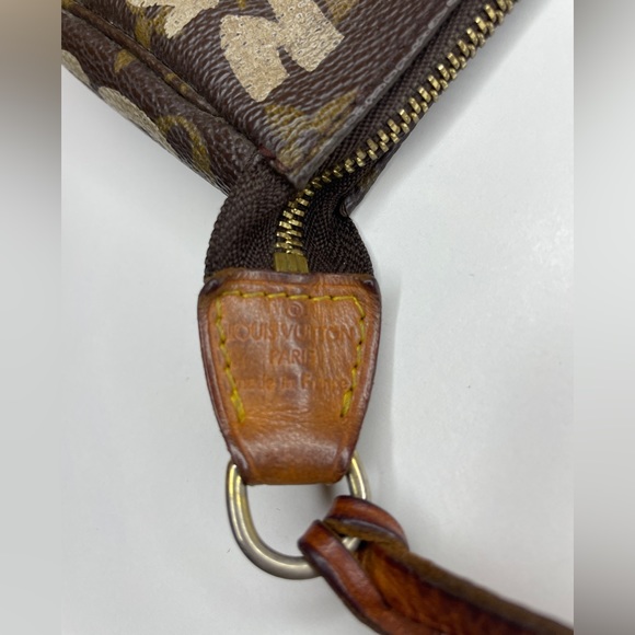 Vintage 2000’s LOUIS VUITTON LV Graffiti Stephen Sprouse Leather Pochette Bag - Picture 11 of 11